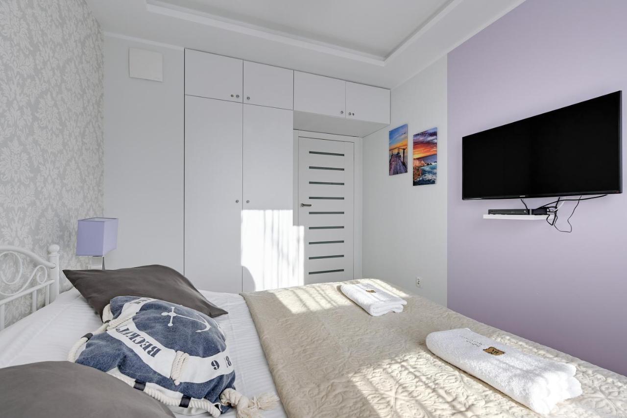 Santorini - Premium Beach Huoneisto